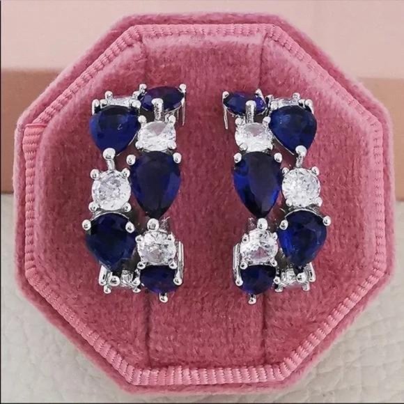 LUXURY BLUE 925 STERLING SILVER DIAMOND EARRINGS, WOW EARRINGS, CUTE EARRINGS. - Picture 3 of 3